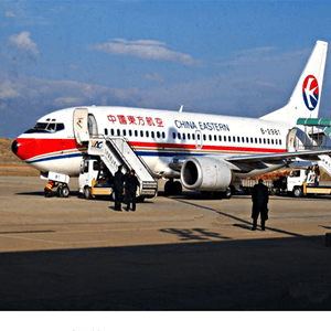 荷花机场物流航空快运业稳步发展的原因是什么？